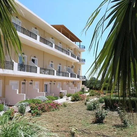 Vantaris Garden Aparthotel *